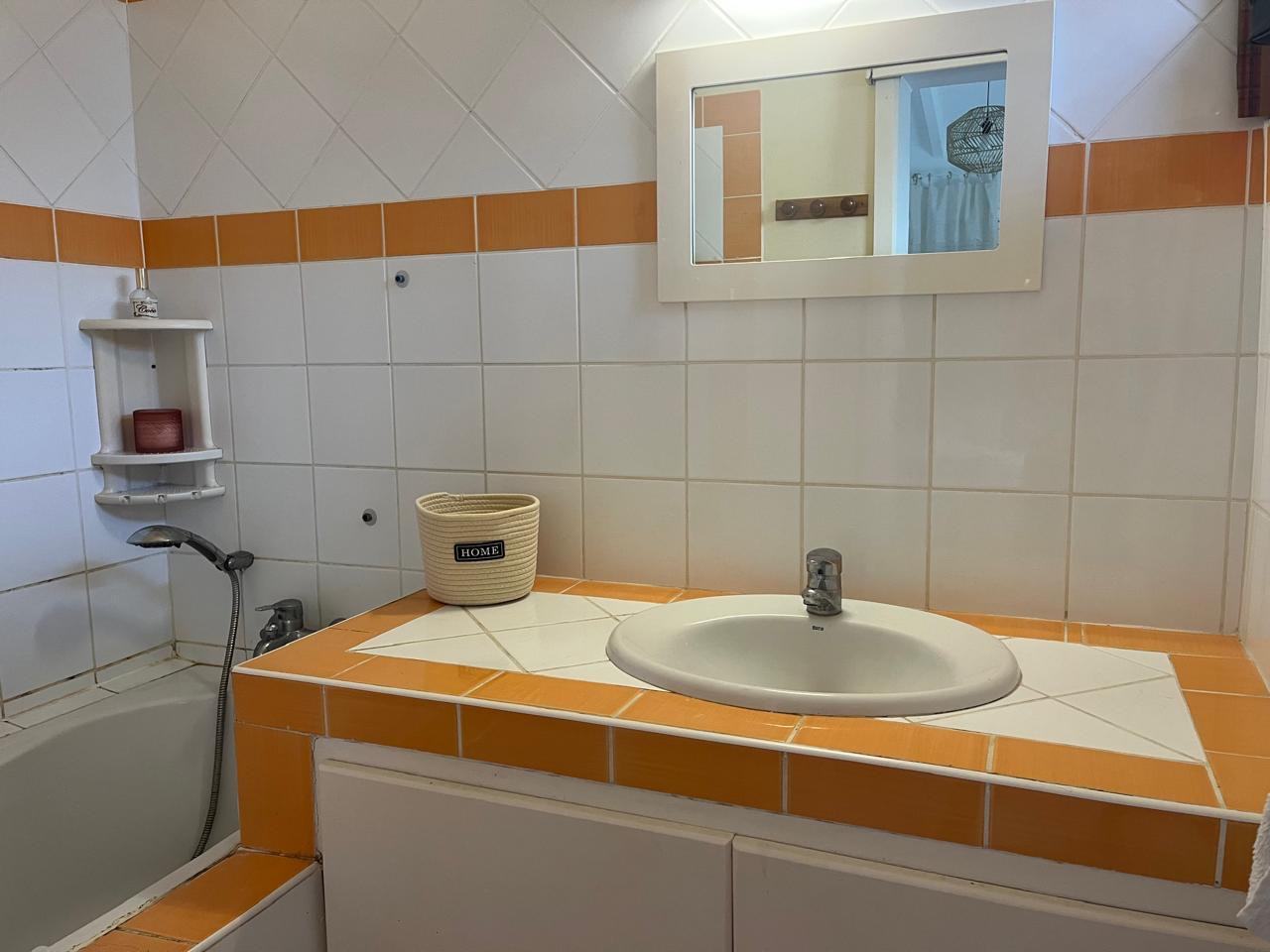 Deuxième salle de bain